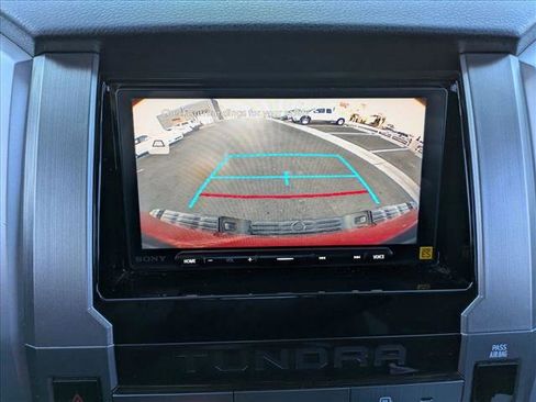 Used 2018 Toyota Tundra SR5 image 15