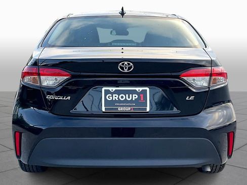 Used 2023 Toyota Corolla LE image 5