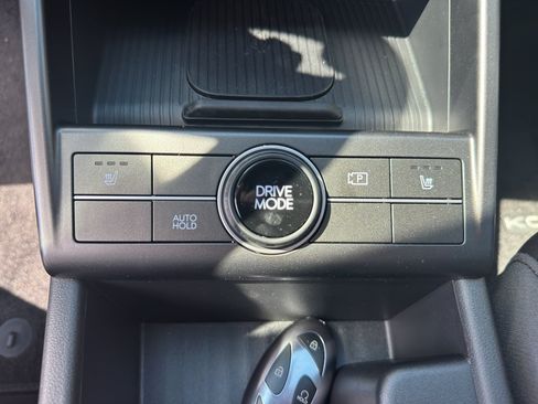 New 2026 Hyundai Kona SEL Premium FWD image 23