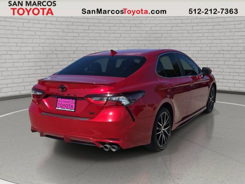 Used 2024 Toyota Camry SE w/ Convenience Package FWD image 6