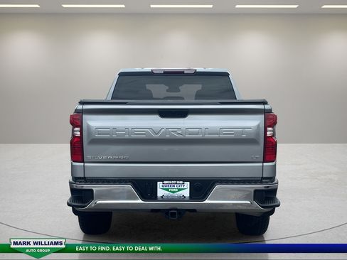 Used 2024 Chevrolet Silverado 1500 LT AWD/4WD image 6