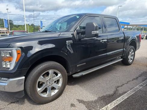 Used 2022 Ford F150 XLT w/ Equipment Group 302A High AWD/4WD image 13