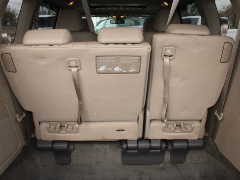 Used 2016 Honda Odyssey EX-L image 11