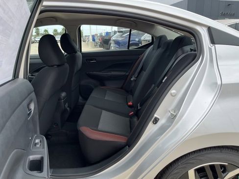 New 2025 Nissan Versa SR w/ Trunk Package image 20