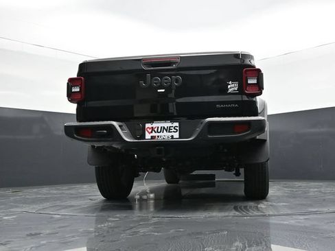 New 2026 Jeep Gladiator Sport AWD/4WD image 50