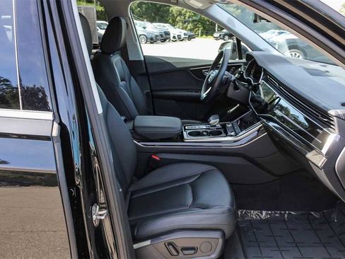 Used 2023 Audi Q7 2.0T Premium Plus w/ Premium Plus Package image 18