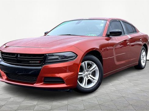 Certified 2020 Dodge Charger SXT w/ Blacktop Package image 2