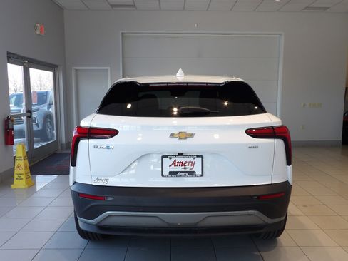 Used 2024 Chevrolet Blazer EV LT image 5