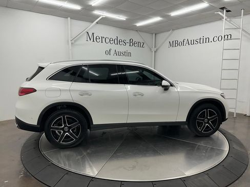 Certified 2026 Mercedes-Benz GLC 300 image 9