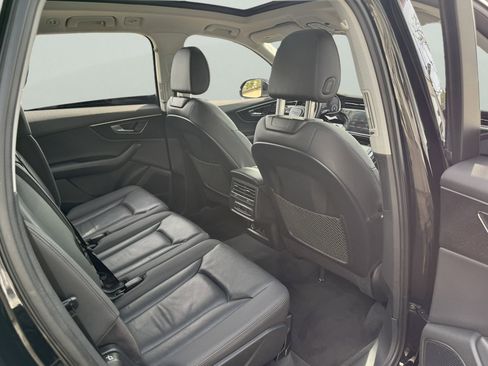 Used 2021 Audi Q7 3.0T Premium Plus AWD/4WD image 42