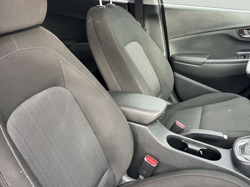 Used 2023 Hyundai Kona SEL image 24