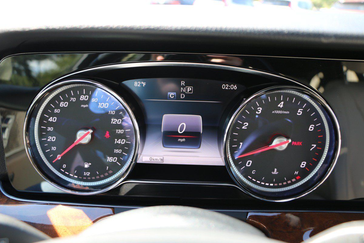 Used 2018 Mercedes-Benz E 400 4MATIC Wagon image 33