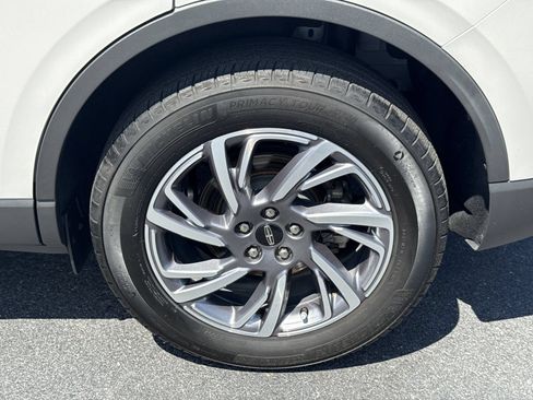 Used 2023 Lincoln Corsair FWD w/ Equipment Group 101A image 36