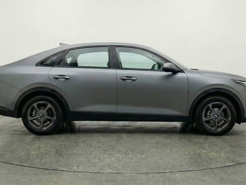 Used 2025 Kia K4 FWD image 11