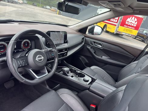 Certified 2023 Nissan Rogue Platinum w/ Platinum Premium Package AWD/4WD image 25
