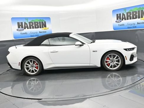 Used 2024 Ford Mustang GT Premium RWD image 7