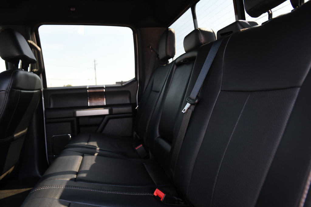 Used 2022 Ford F250 Lariat w/ Tremor Off-Road Package AWD/4WD image 16