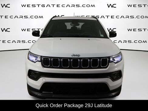 New 2024 Jeep Compass Latitude image 2