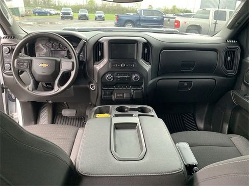 Used 2024 Chevrolet Silverado 2500 Custom w/ Custom Convenience Package image 19