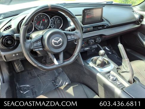 Used 2019 MAZDA MX-5 Miata Club w/ I-ACTIVSENSE Club Package RWD image 11
