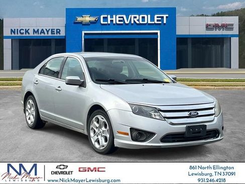 Used 2010 Ford Fusion SE FWD image 1