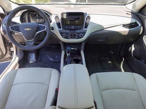 Used 2024 Chevrolet Malibu LT FWD image 24