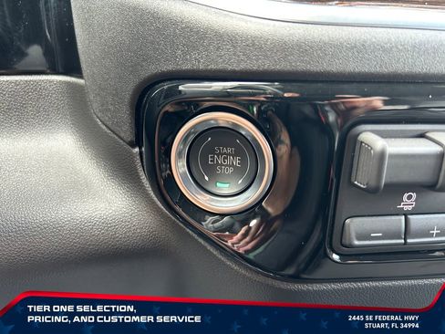 New 2026 GMC Sierra 1500 SLE w/ Preferred Package AWD/4WD image 29