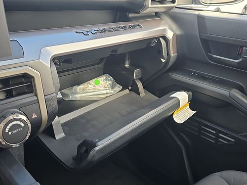 New 2026 Toyota Tacoma SR5 image 28