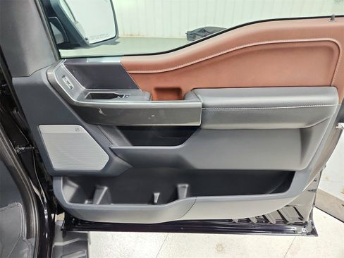 Used 2023 Ford F150 Lariat image 40