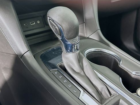 Used 2022 Chevrolet Equinox LT FWD image 23
