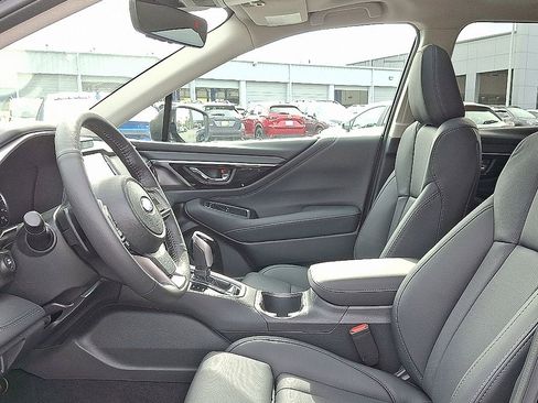 New 2025 Subaru Outback Limited image 16