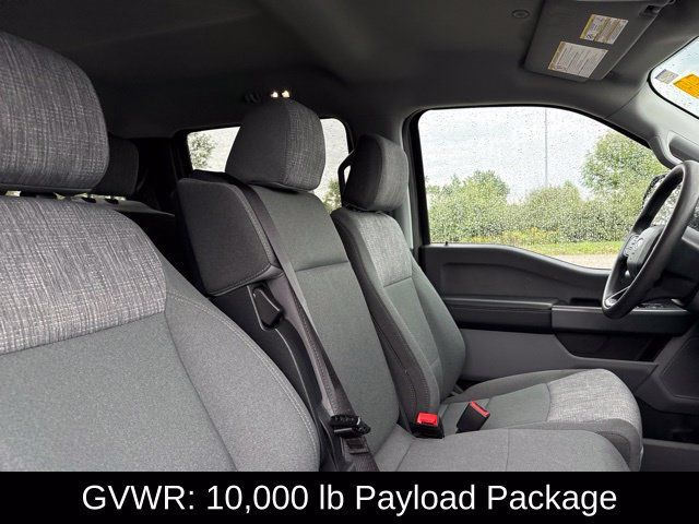 Used 2024 Ford F250 XLT AWD/4WD image 10