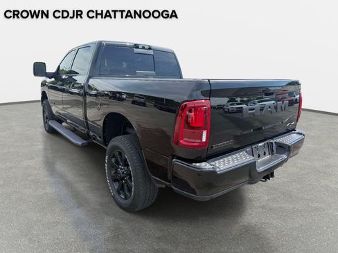 Used 2025 RAM 2500 Big Horn AWD/4WD image 4
