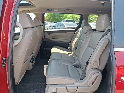 Certified 2022 Honda Odyssey EX-L image 10