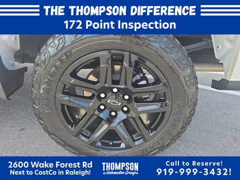 Used 2024 Chevrolet Silverado 1500 LT Trail Boss w/ Convenience Package II AWD/4WD image 34