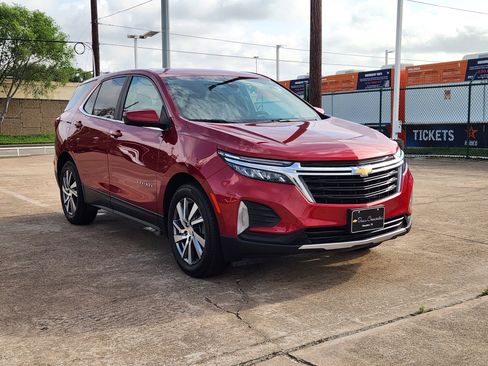 Used 2022 Chevrolet Equinox LT image 4