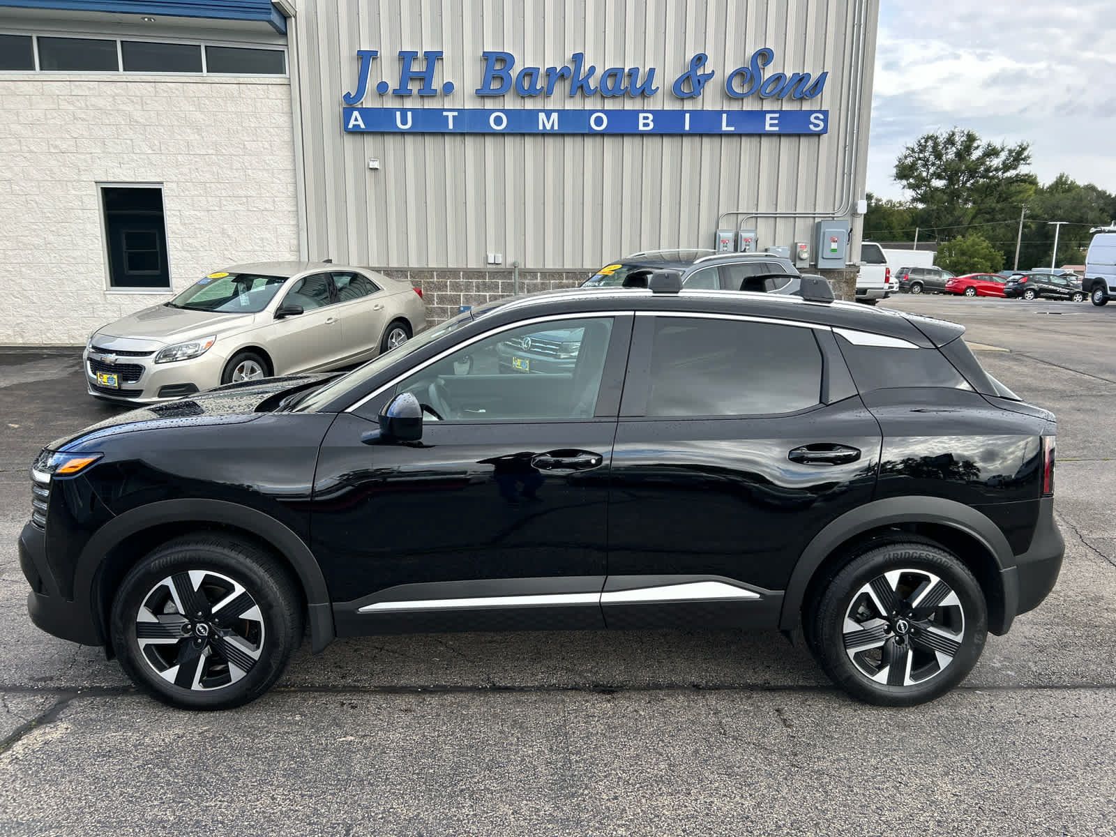 Used 2026 Nissan Kicks SV w/ Cold Weather Package AWD/4WD image 6