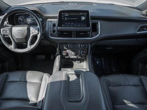 Used 2023 Chevrolet Suburban RST image 21