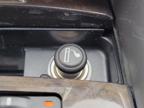 Used 2013 Lexus IS 350C w/ Luxury Pkg image 24