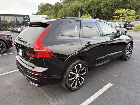 Used 2024 Volvo XC60 B5 Plus w/ Protection Package Premier AWD/4WD image 5