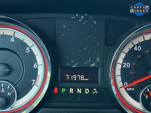 Used 2015 Dodge Grand Caravan SE w/ Quick Order Package 29E SE image 3