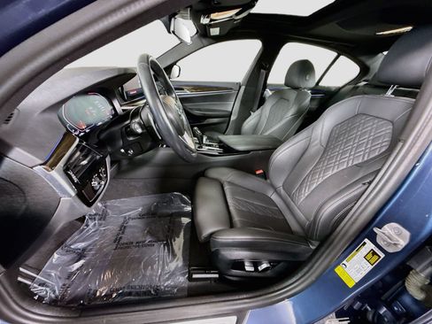 Used 2023 BMW 530i w/ Premium Package RWD image 22