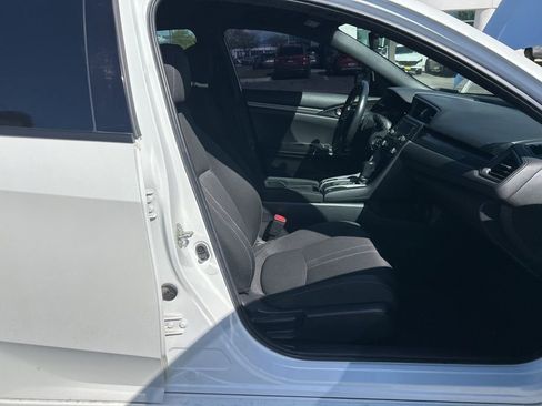 Used 2019 Honda Civic Sport image 13