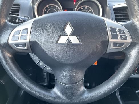 Used 2014 Mitsubishi Lancer SE image 10