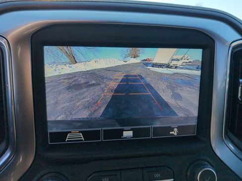 Used 2020 Chevrolet Silverado 1500 LT Trail Boss w/ Midnight Edition image 14