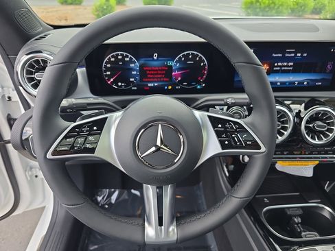 Used 2026 Mercedes-Benz CLA 250 CLA 250 image 19