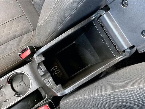 Used 2019 Ford Fiesta SE w/ Equipment Group 201A FWD image 26