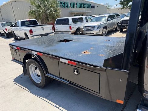 Used 2026 RAM 5500 Tradesman w/ Chrome Appearance Group AWD/4WD image 17