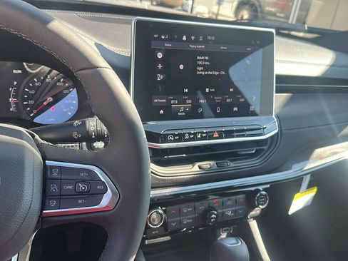 New 2026 Jeep Compass Latitude w/ Quick Order Package 29K image 14