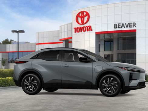 New 2026 Toyota C-HR AWD/4WD image 59